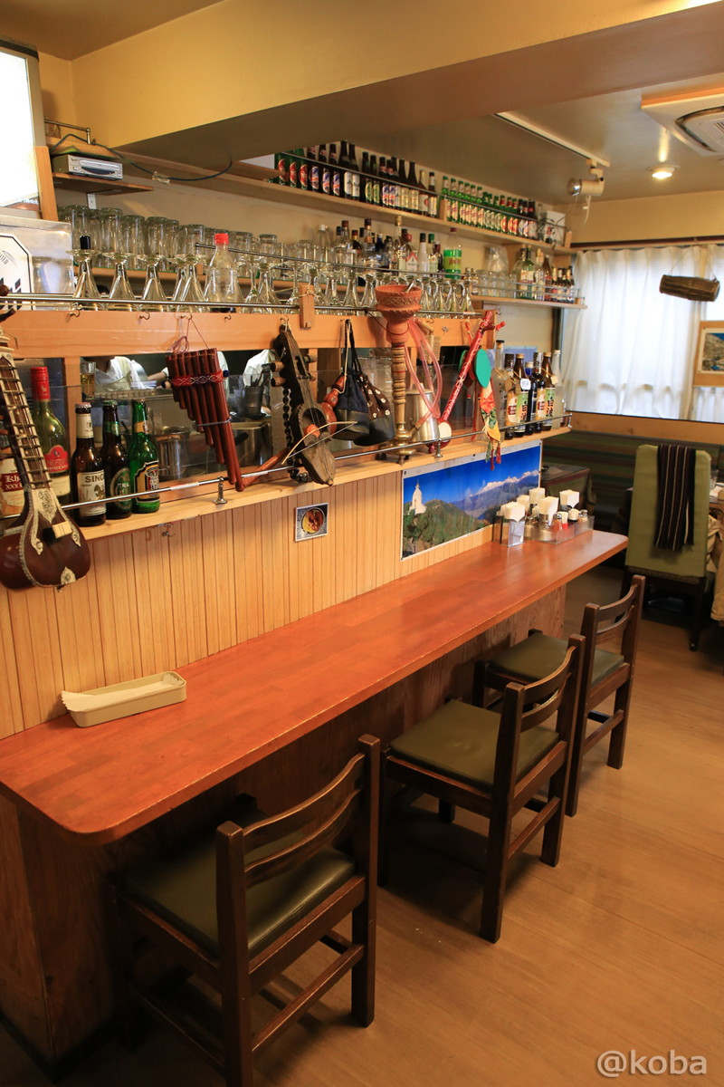 内観の写真　カウンター席│デュセニ村８│ネパール・インド料理│千葉県市川市新田(しんでん)│ランチ│市川ブログ