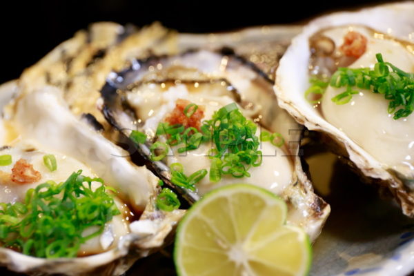 兵庫県産 生牡蠣 カキ かき 刺し身 貝 魚介 和食料理 japanese food