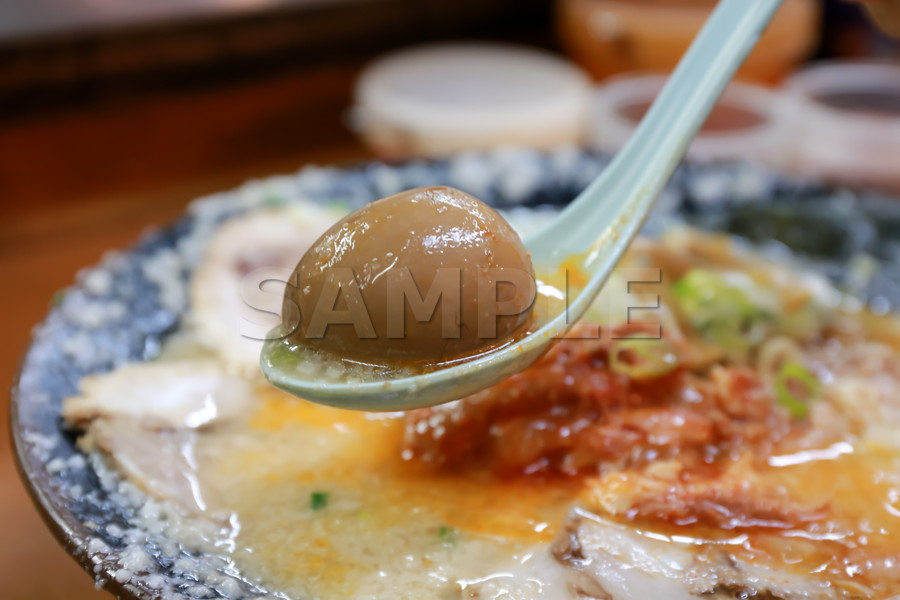 ラーメンの煮玉子 japanese food