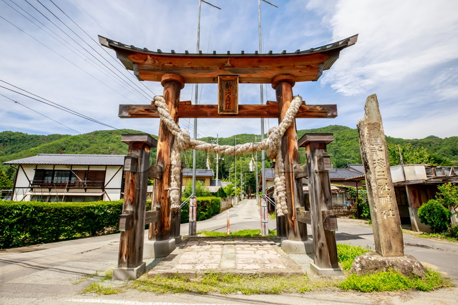 大鳥居 新海三社神社 長野県 佐久市